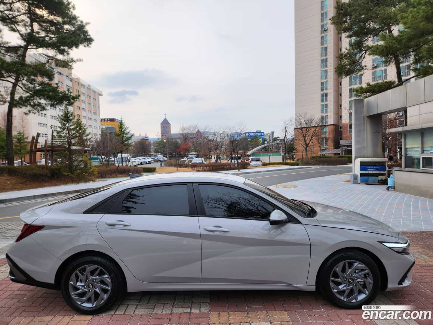 AVANTE Hyundai 2024.6-OUTER-004