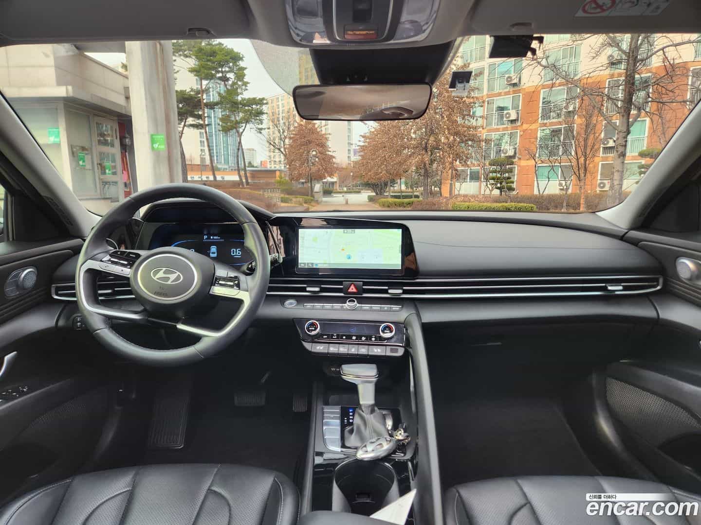 AVANTE Hyundai 2024.6-OPTION-019