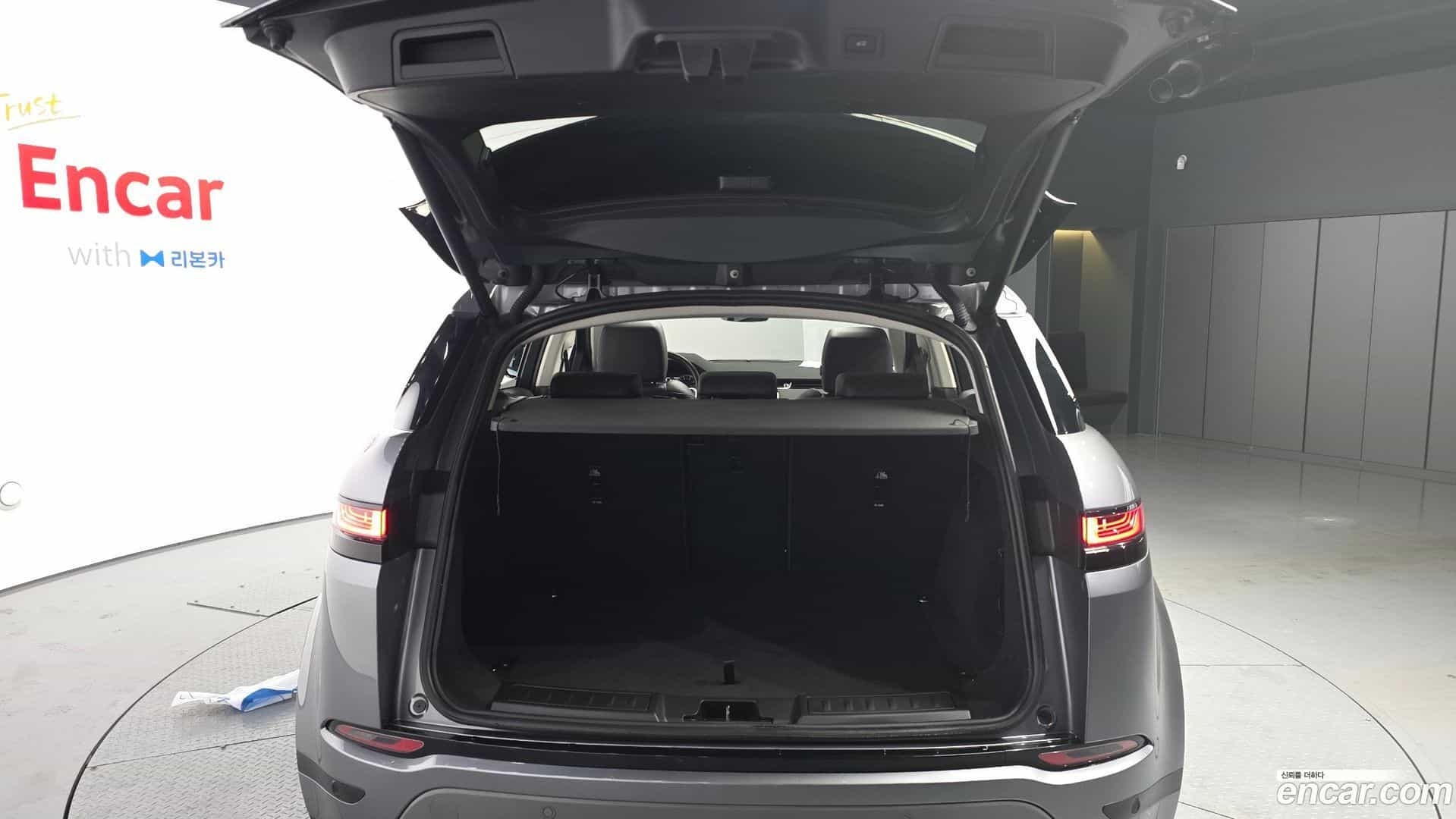 Range Rover Evoque Land Rover 2022.6-OPTION-024
