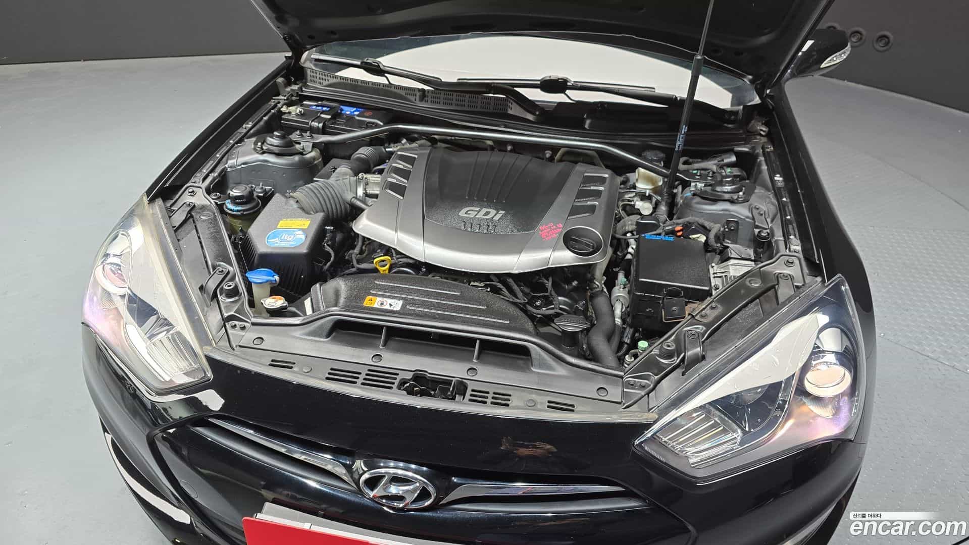 Genesis Hyundai 2012.3-INNER-006