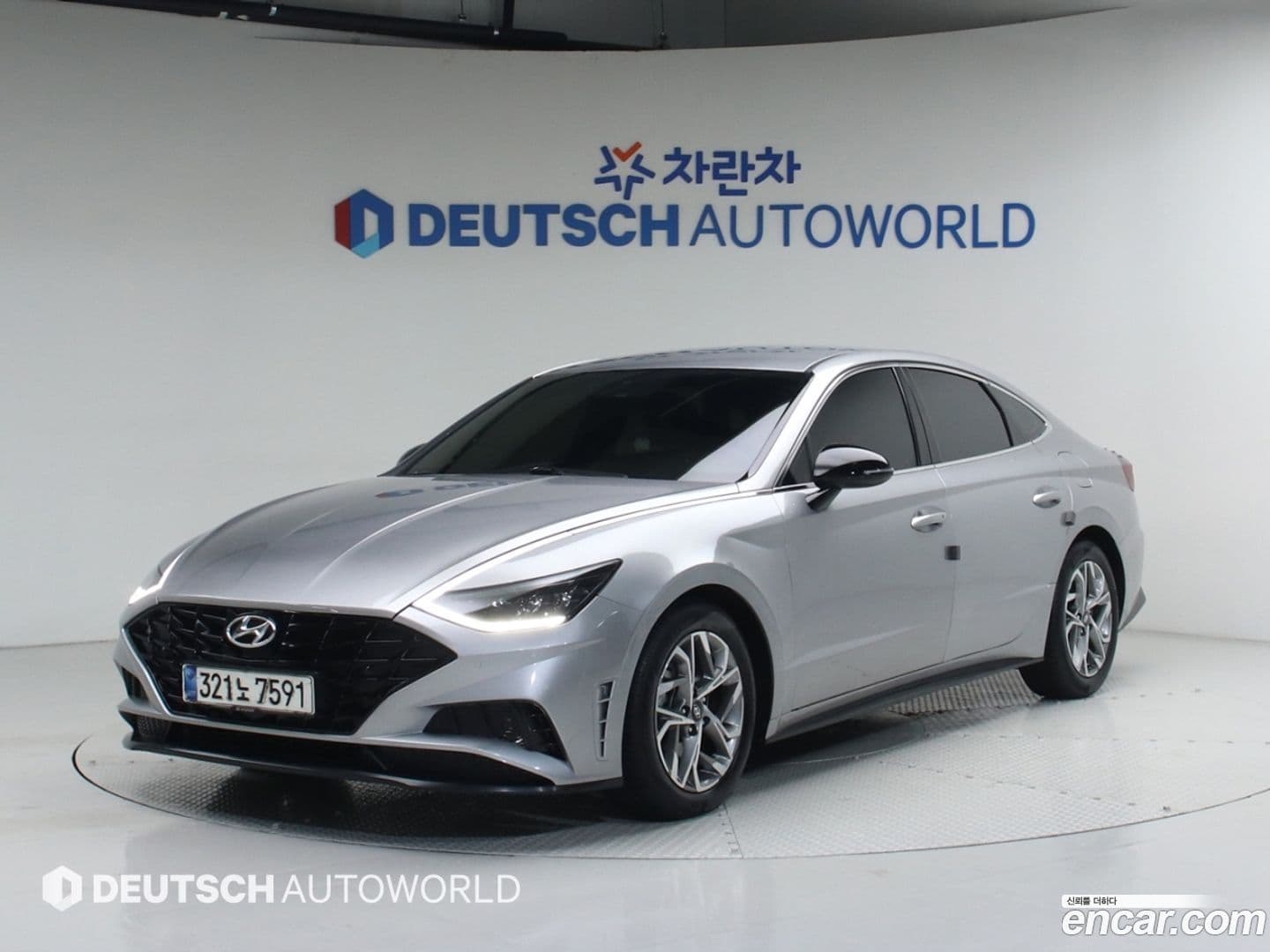 Main__Slider__Photo:Sonata Hyundai 2021.6-0