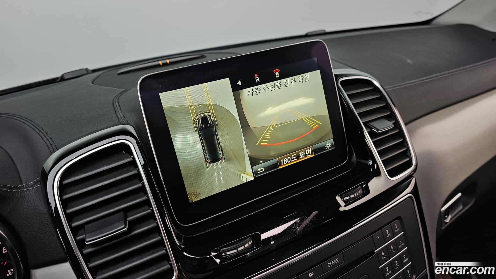 GLE-Class Mercedes-Benz 2017.6-OPTION-018