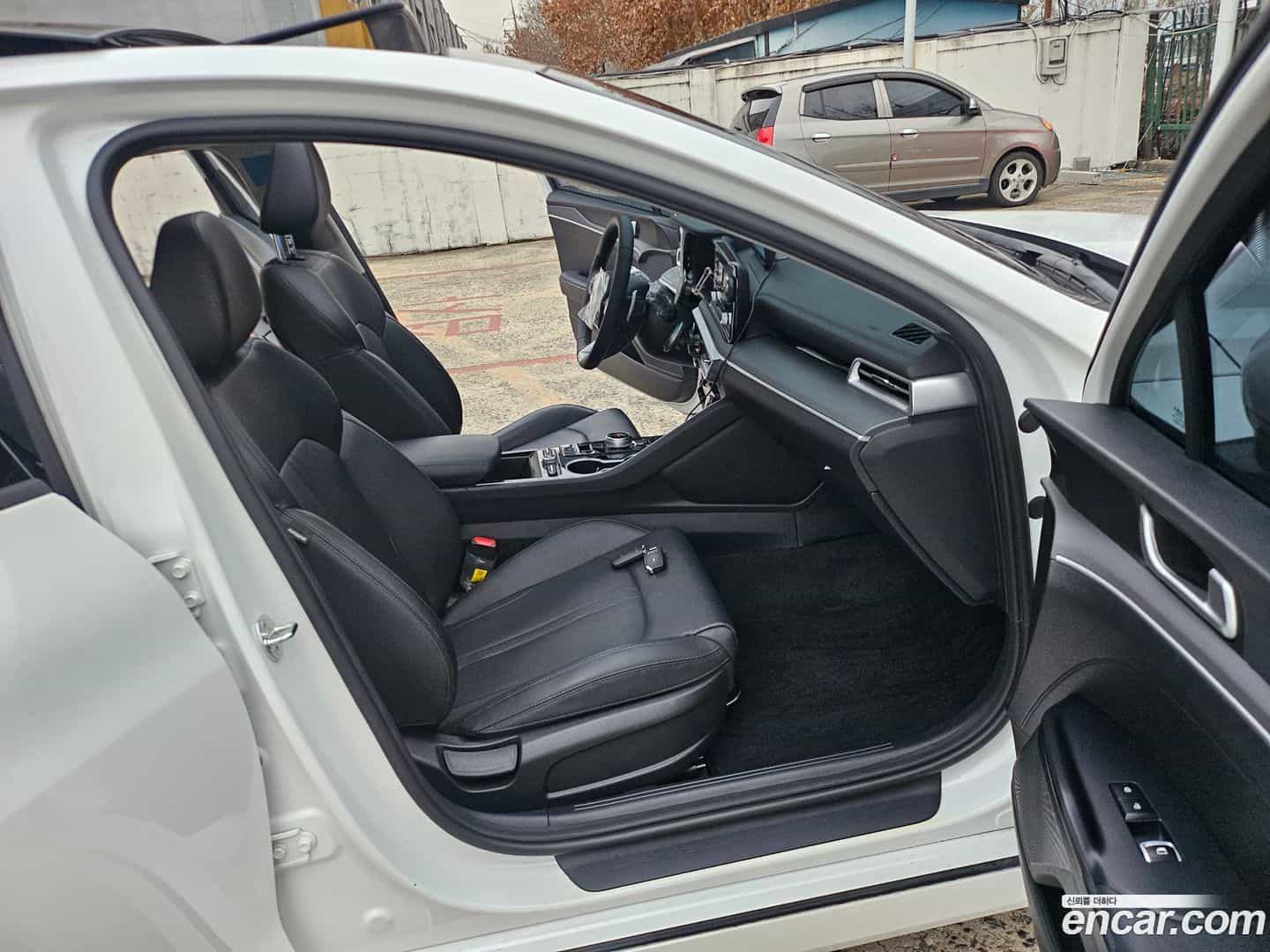 K5 Kia 2023.4-INNER-009