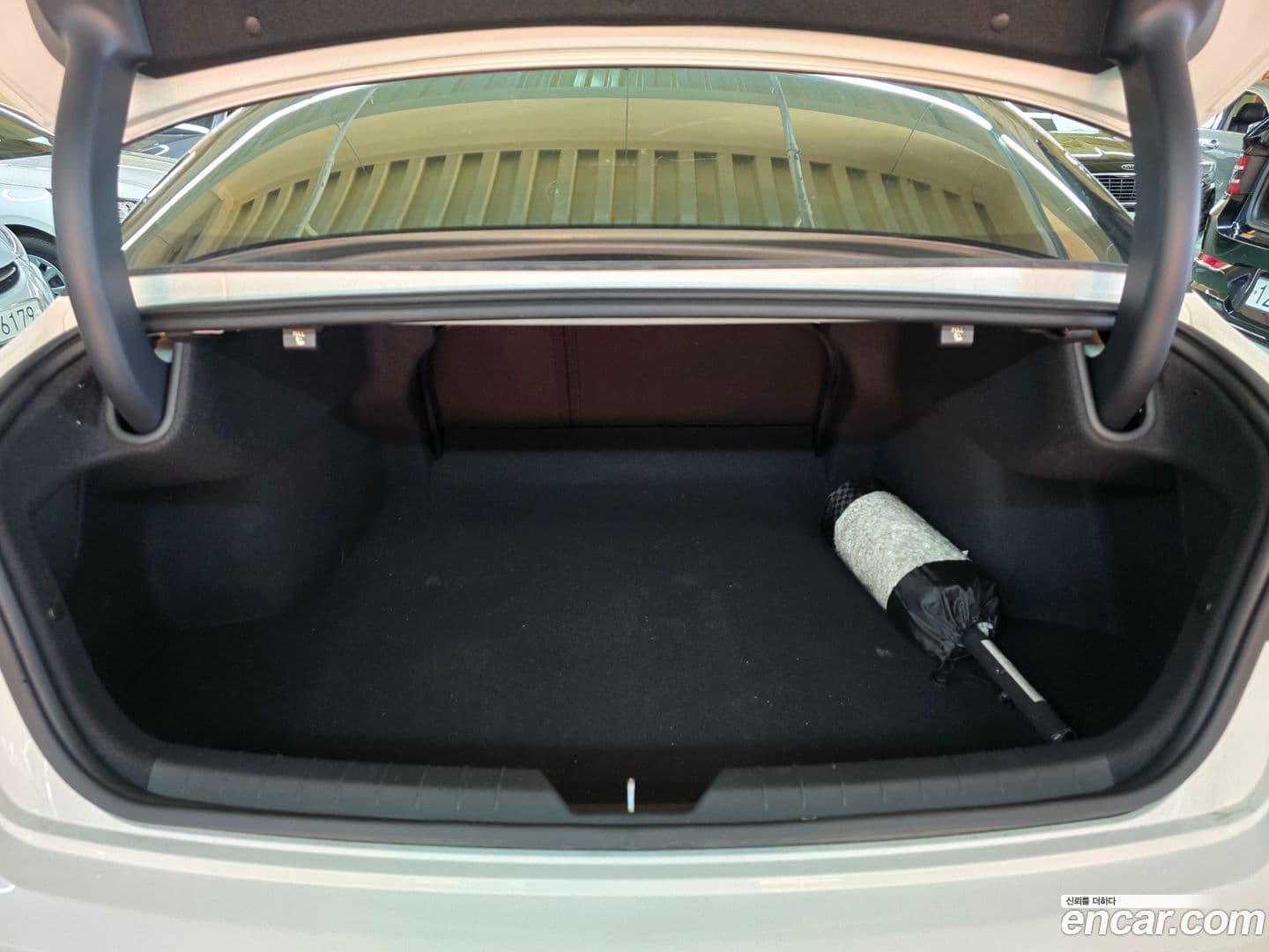 Main__Slider__Photo:K5 Kia 2025.3-6