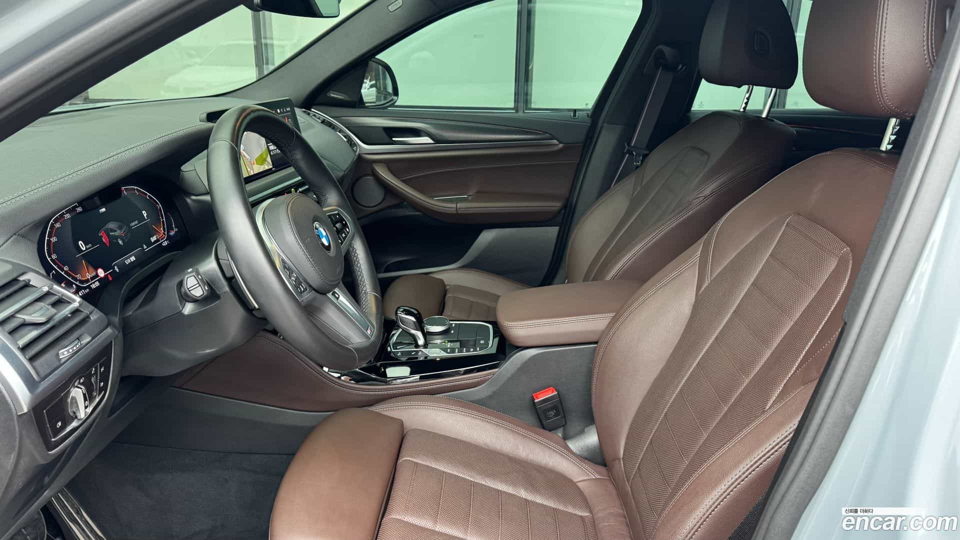 X4 BMW 2023.1-INNER-010