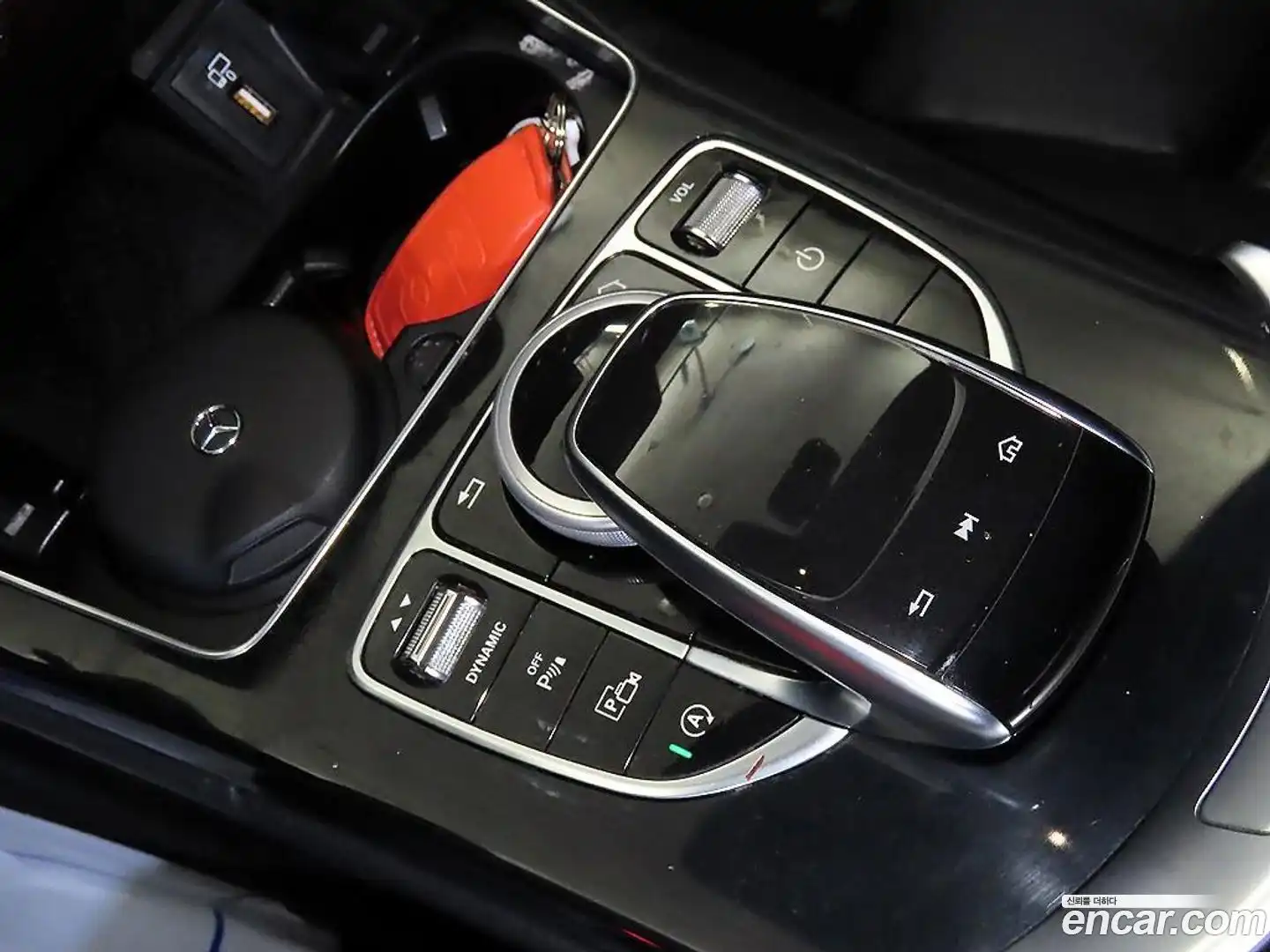 C-Class Mercedes-Benz 2019.11-OPTION-017
