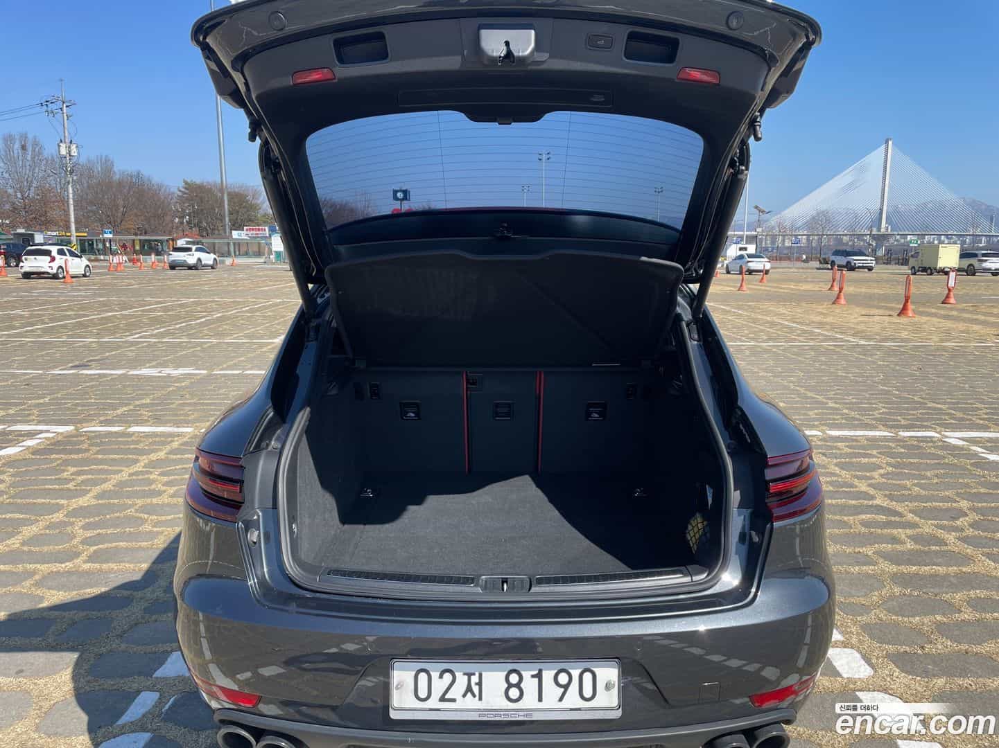 Macan Porsche 2018.1-OPTION-020
