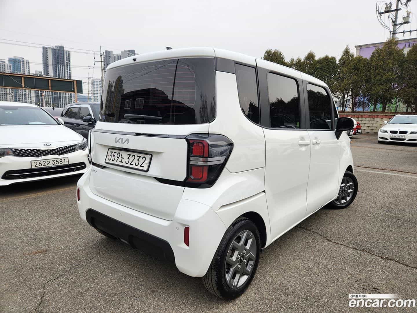 RAY Kia 2022.8-OUTER-002