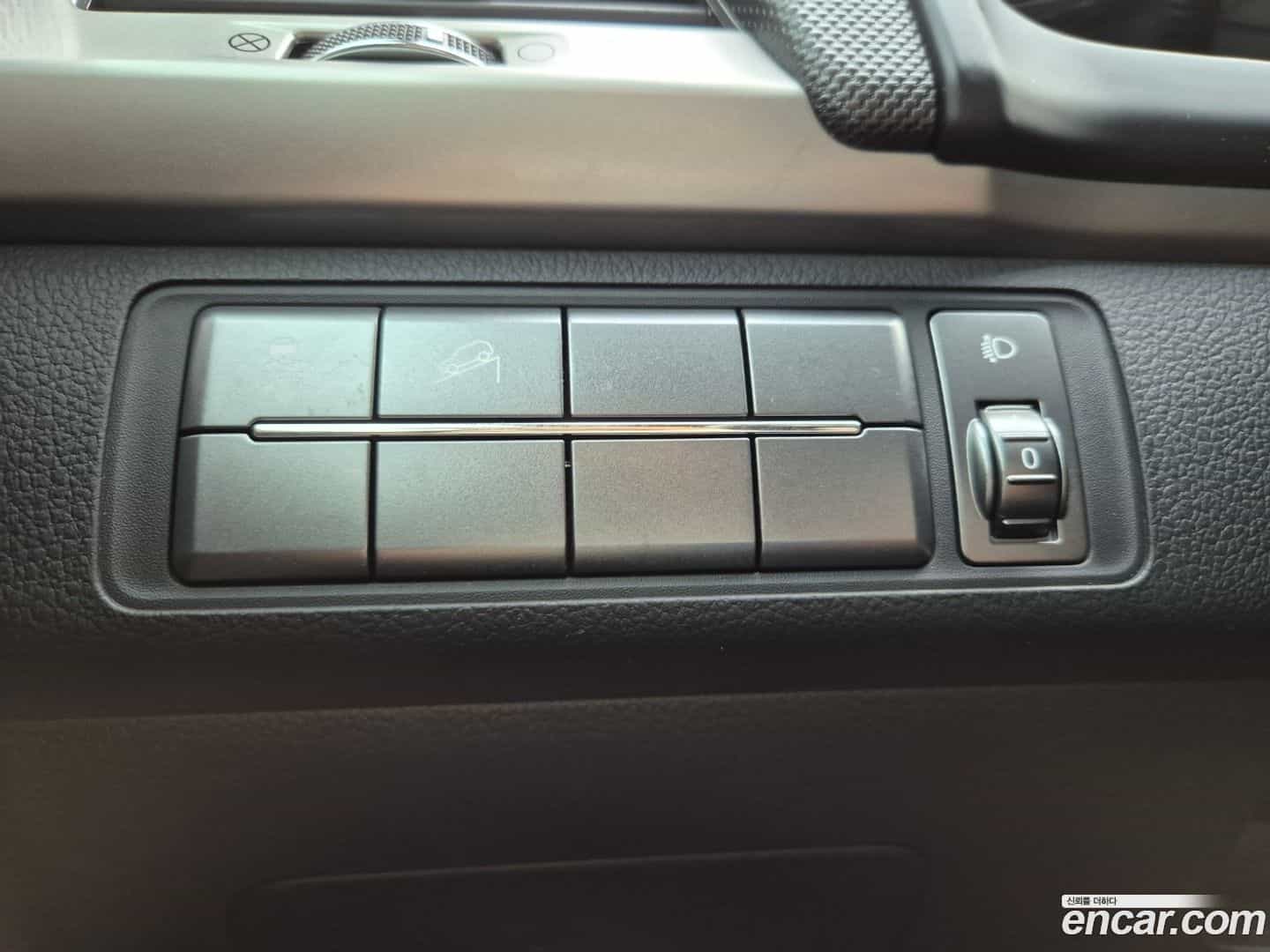Rexton KG Mobility 2019.4-OPTION-016