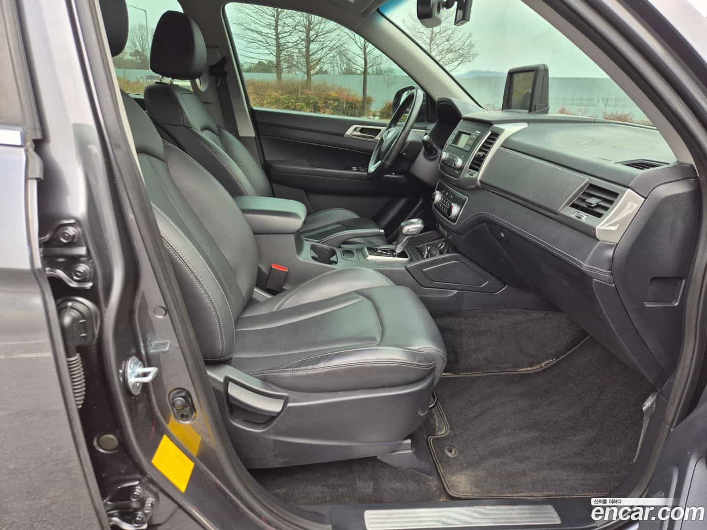 Rexton KG Mobility 2019.4-OPTION-022