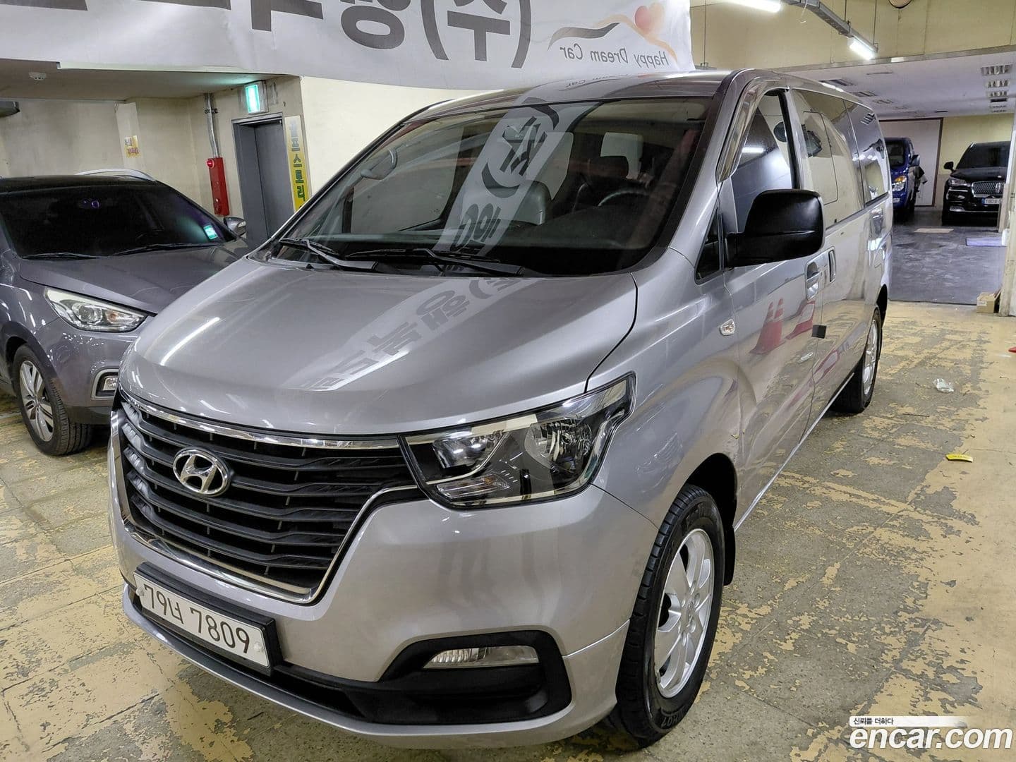 Main__Slider__Photo:Starex Hyundai 2019.0-0