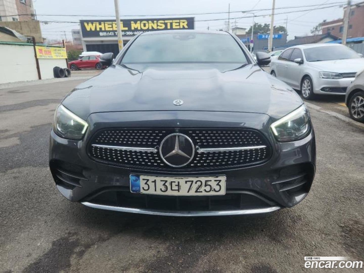Main__Slider__Photo:E-Class Mercedes-Benz 2020.11-0