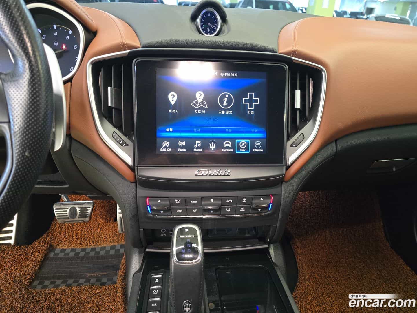 Ghibli Maserati 2019.11-OPTION-019