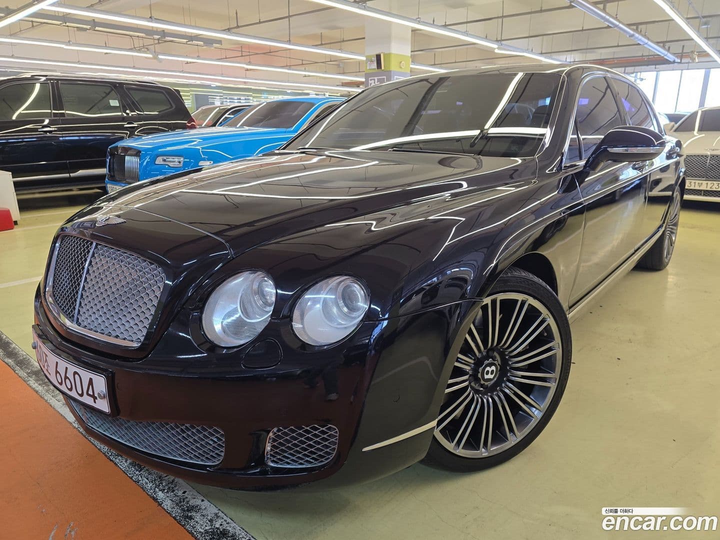 Main__Slider__Photo:Flying Spur Bentley 2011.9-0