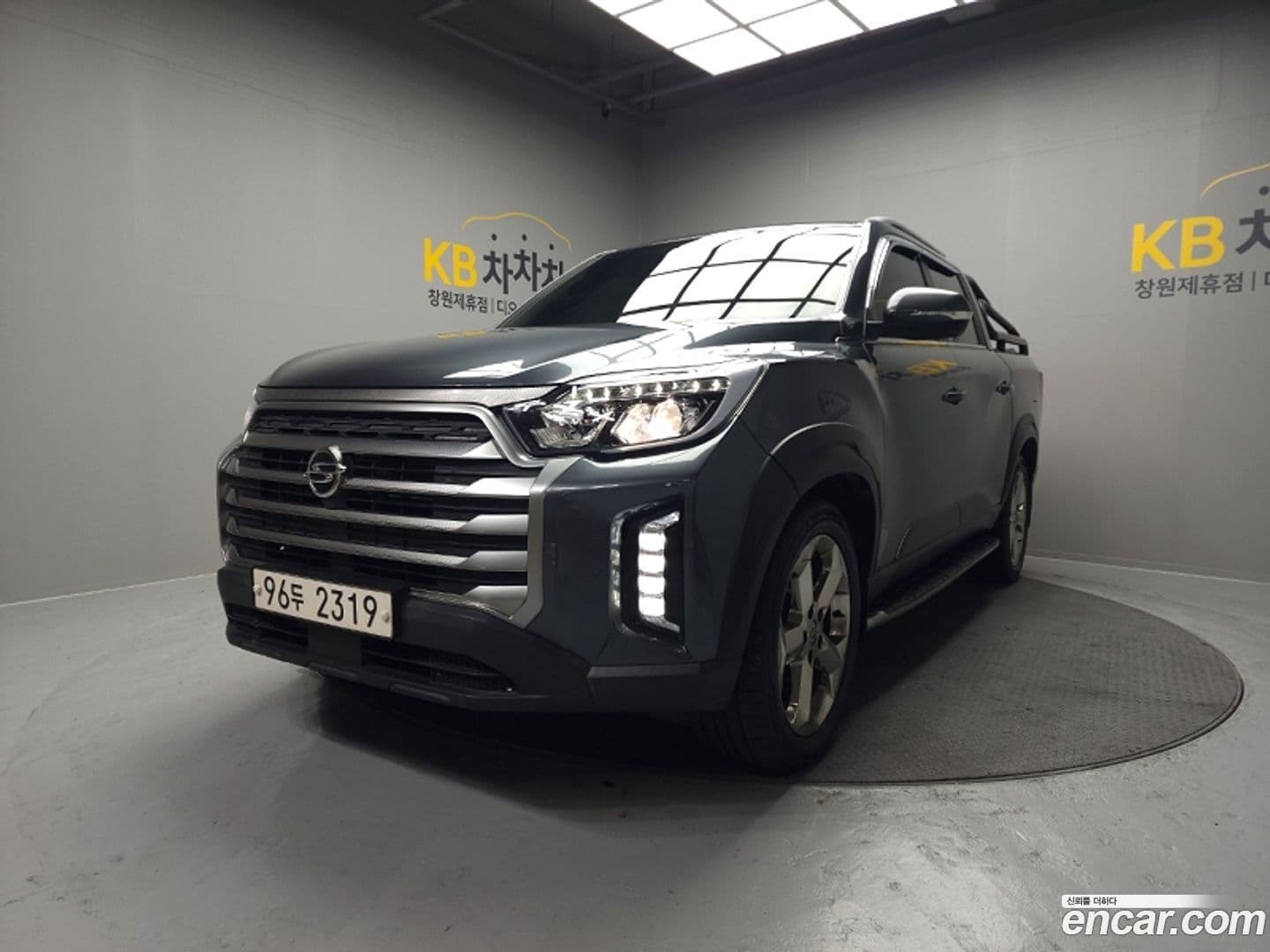 Main__Slider__Photo:Rexton KG Mobility 2021.3-0