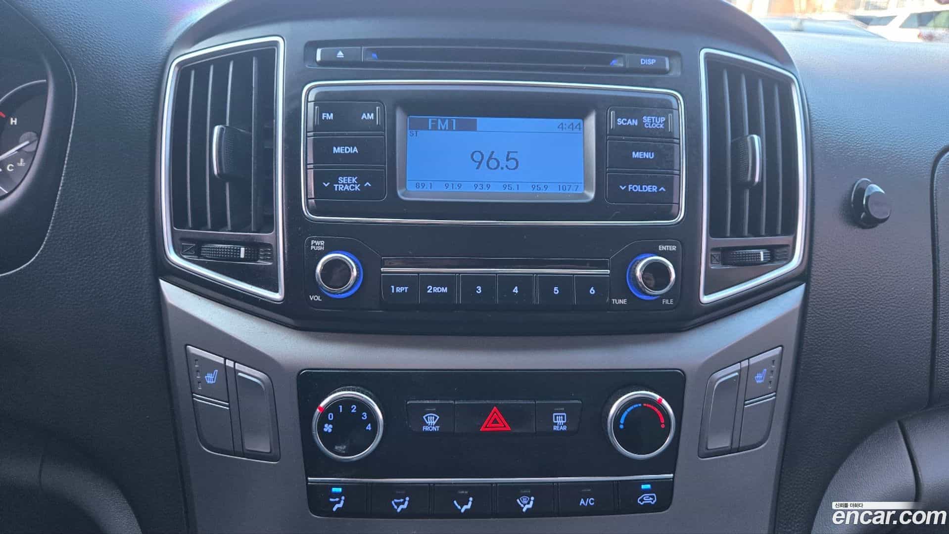 Starex Hyundai 2019.11-OPTION-016