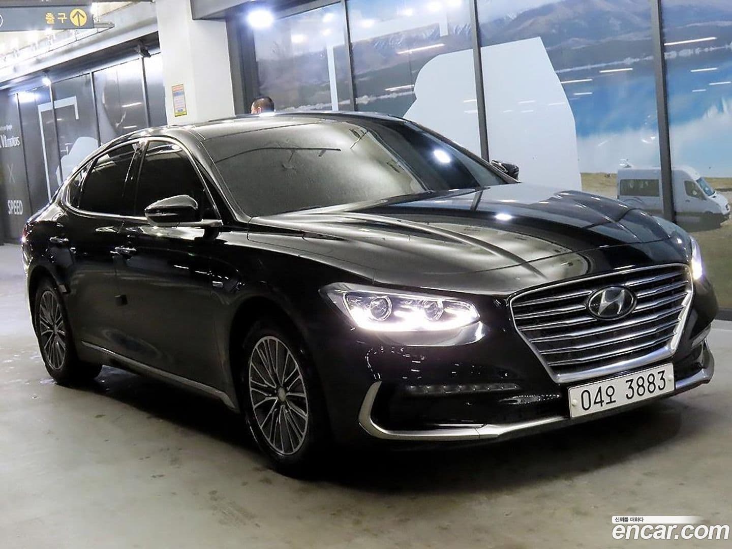 Main__Slider__Photo:Grandeur Hyundai 2018.9-0