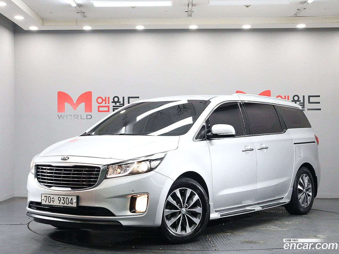Main__Slider__Photo:Canival Kia 2017.0-0