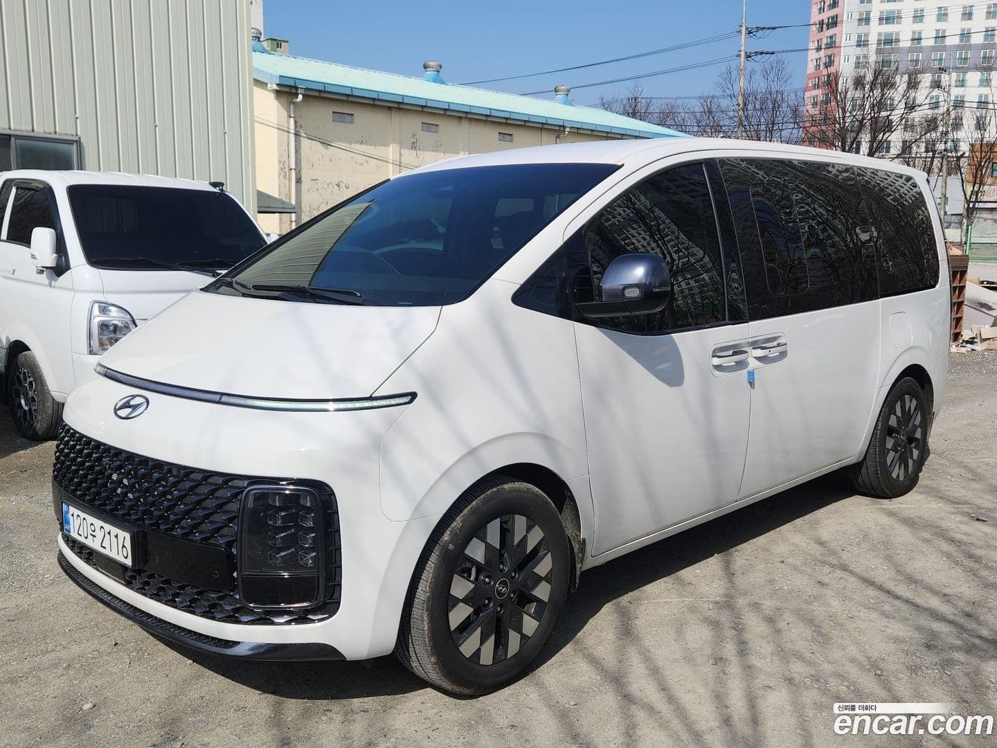 Main__Slider__Photo:Staria Hyundai 2024.6-0