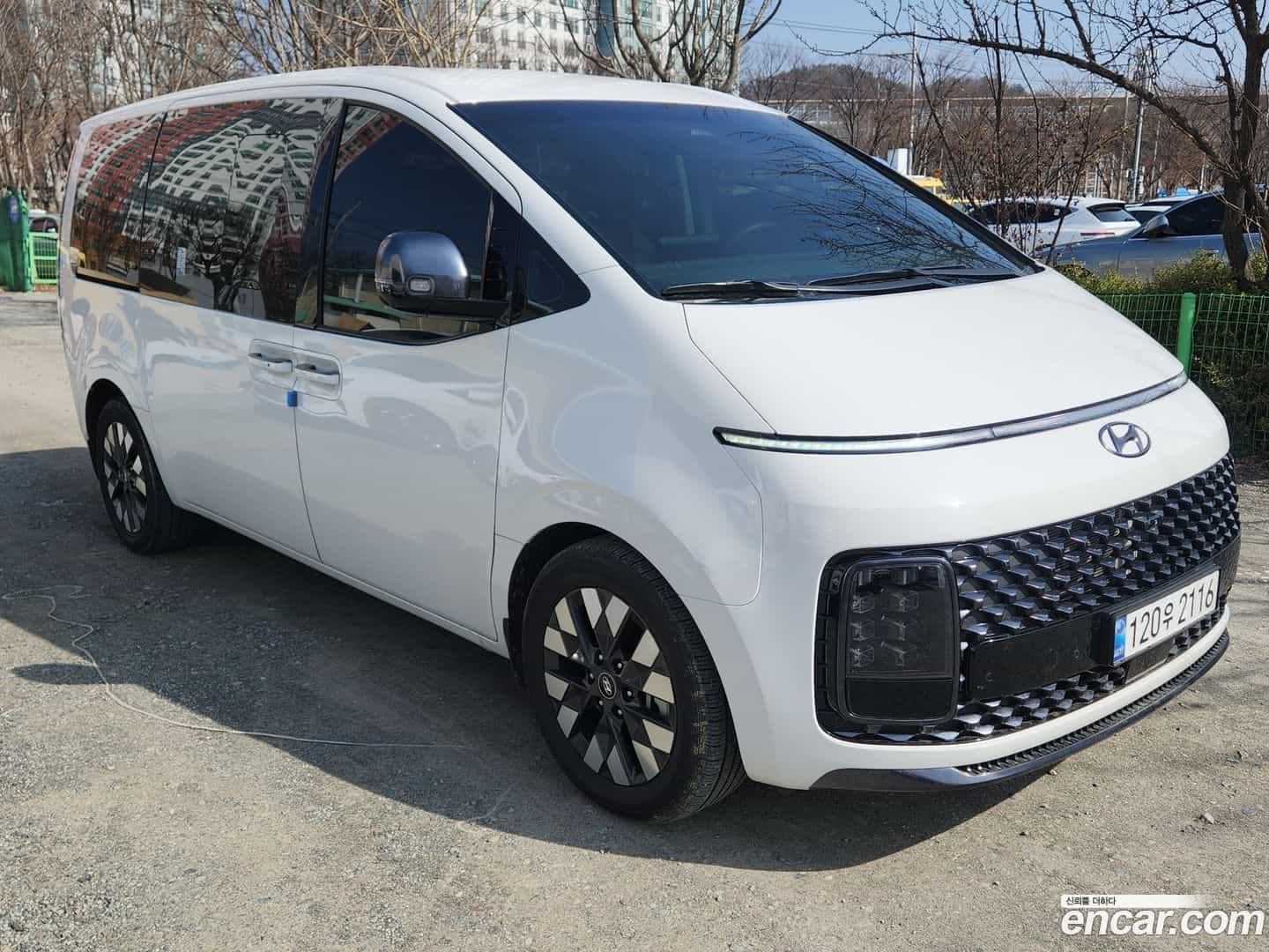 Staria Hyundai 2024.6-OUTER-002