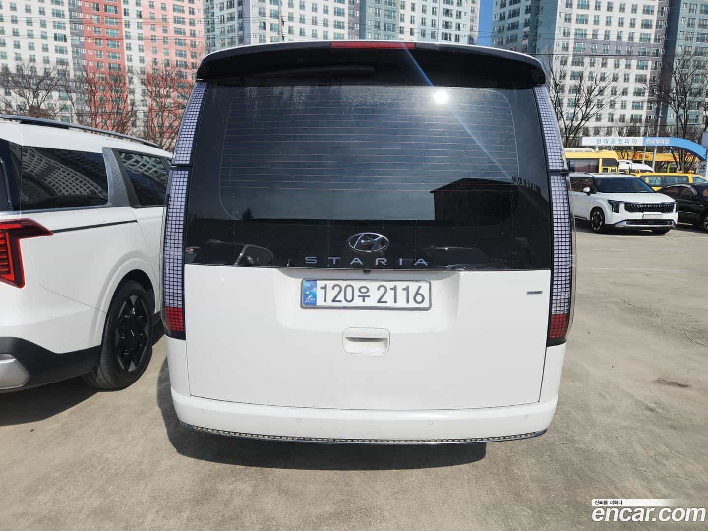 Staria Hyundai 2024.6-OUTER-004