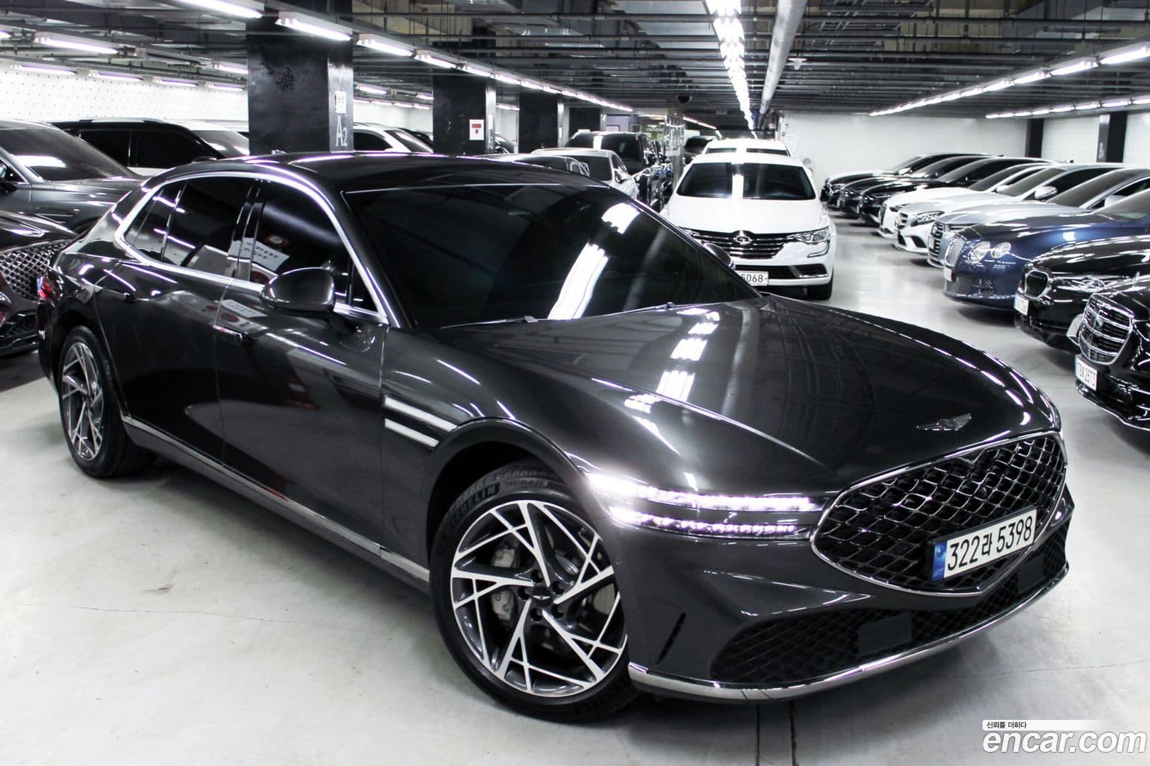 Main__Slider__Photo:G90 Genesis 2022.5-0