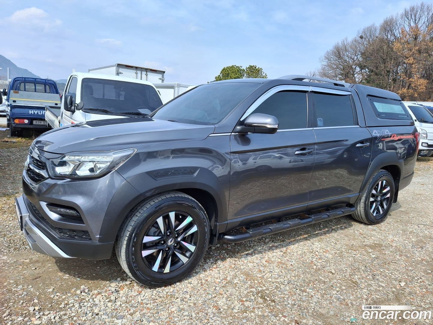 Main__Slider__Photo:Rexton KG Mobility 2020.10-0