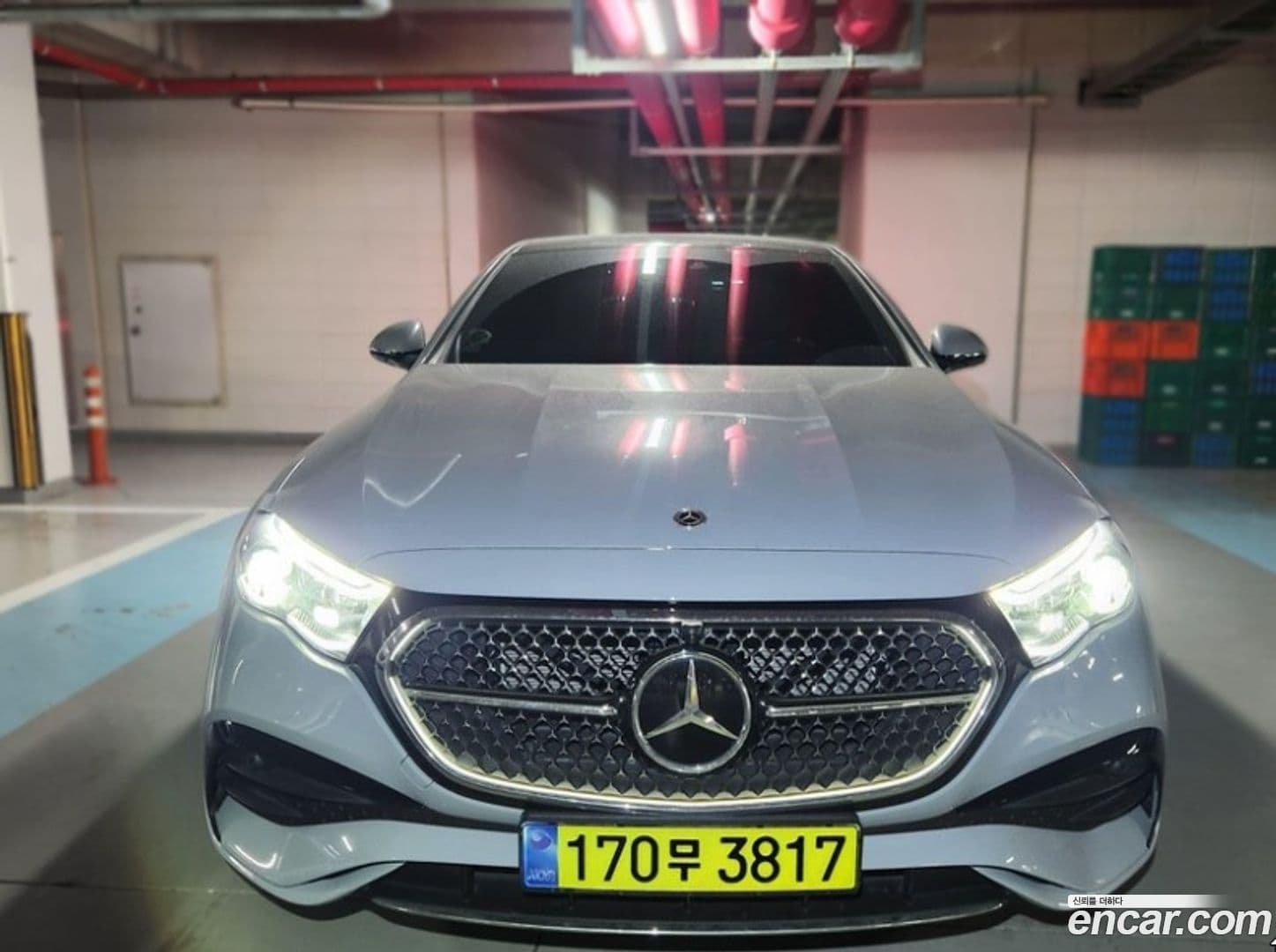Main__Slider__Photo:E-Class Mercedes-Benz 2024.0-0