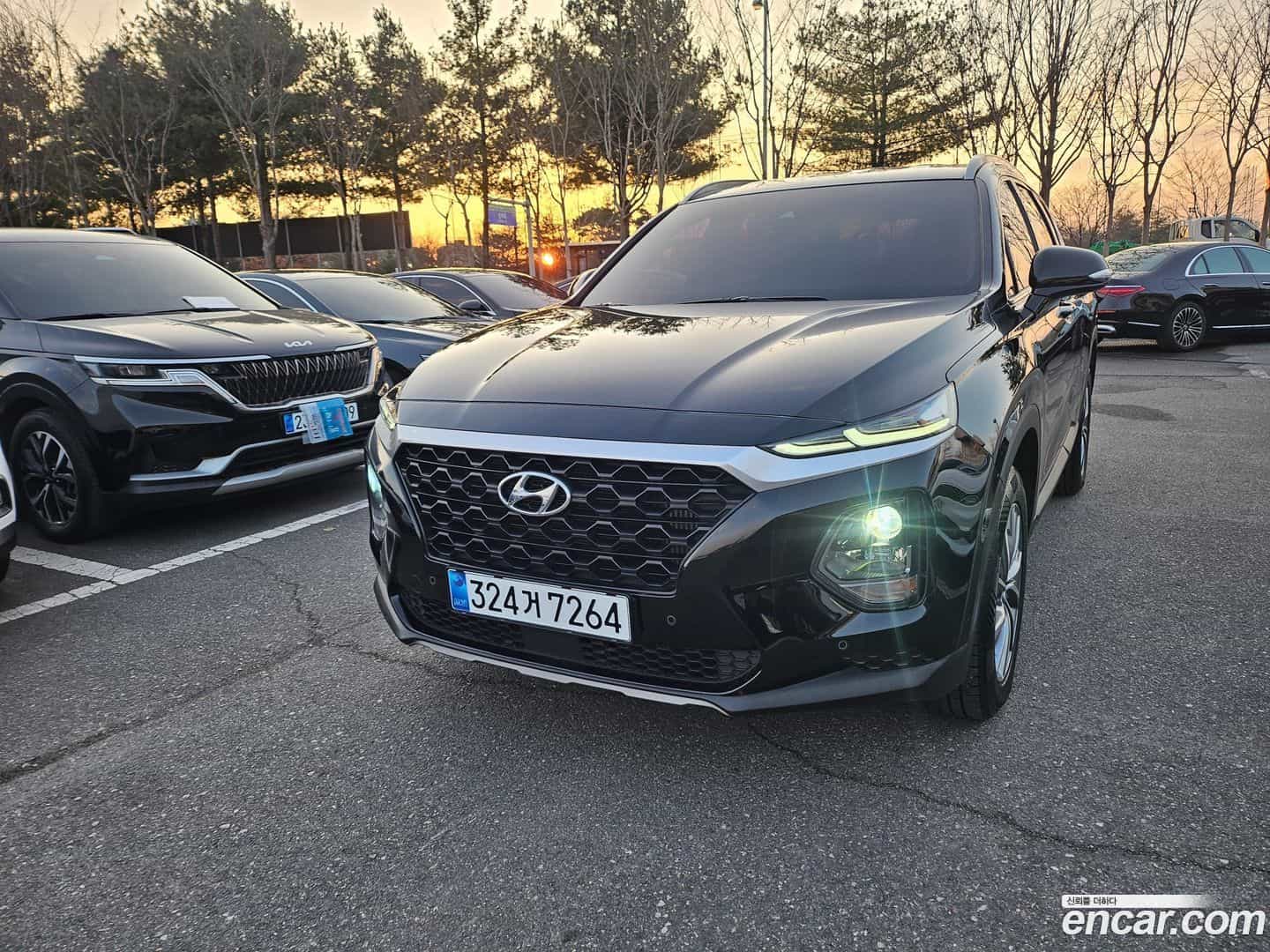 Santafe Hyundai 2018.5-OUTER-001