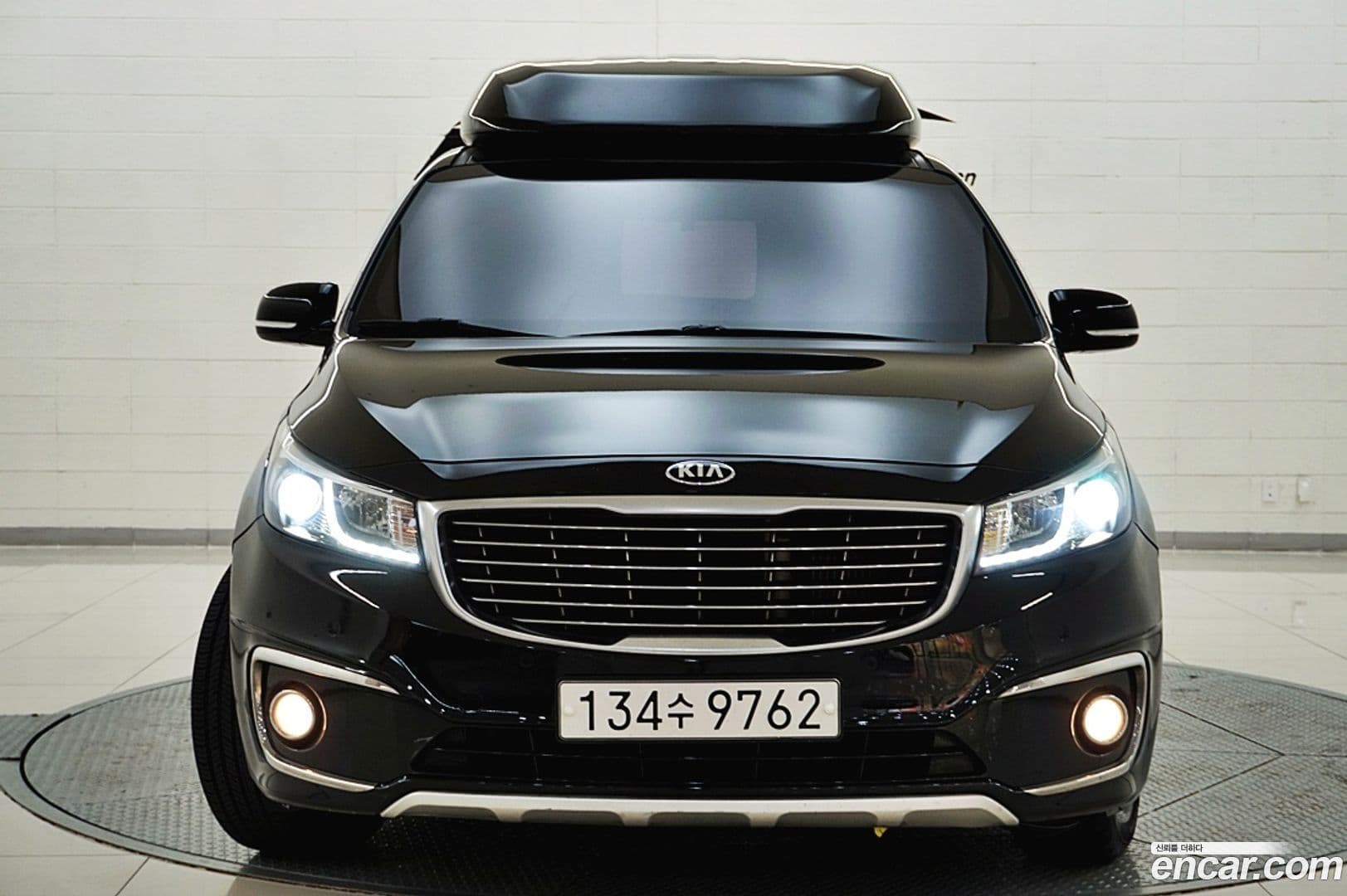 Main__Slider__Photo:Canival Kia 2018.3-0