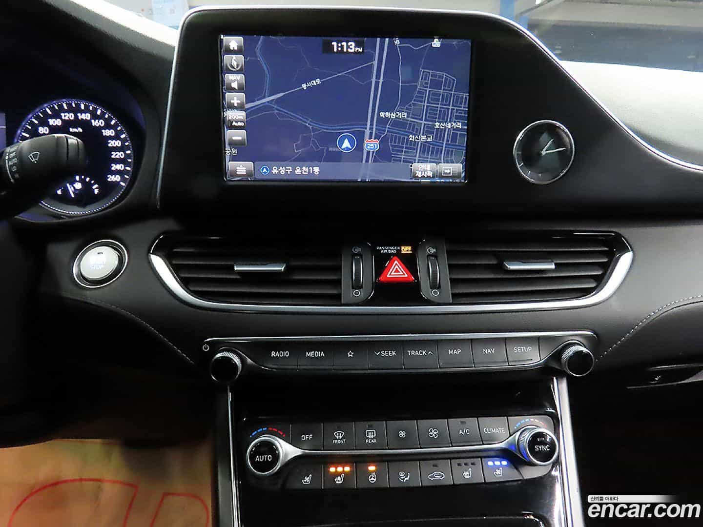 Grandeur Hyundai 2017.0-INNER-010