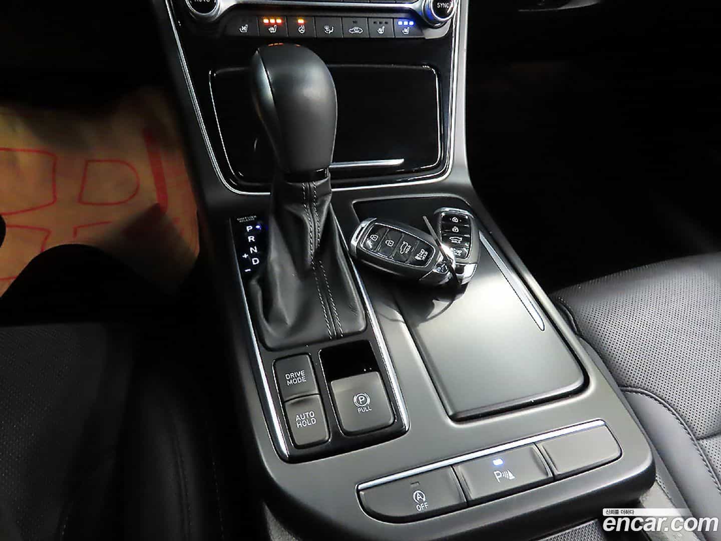 Grandeur Hyundai 2017.0-OPTION-015