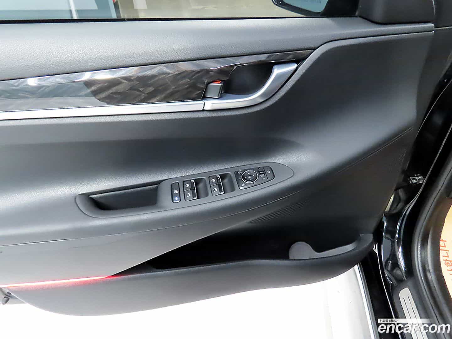 Grandeur Hyundai 2017.0-OPTION-016