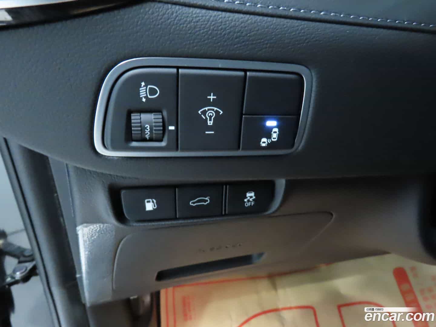 Grandeur Hyundai 2017.0-OPTION-017