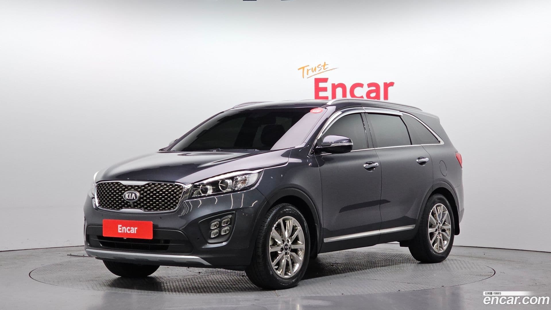 Main__Slider__Photo:Sorento Kia 2016.5-0