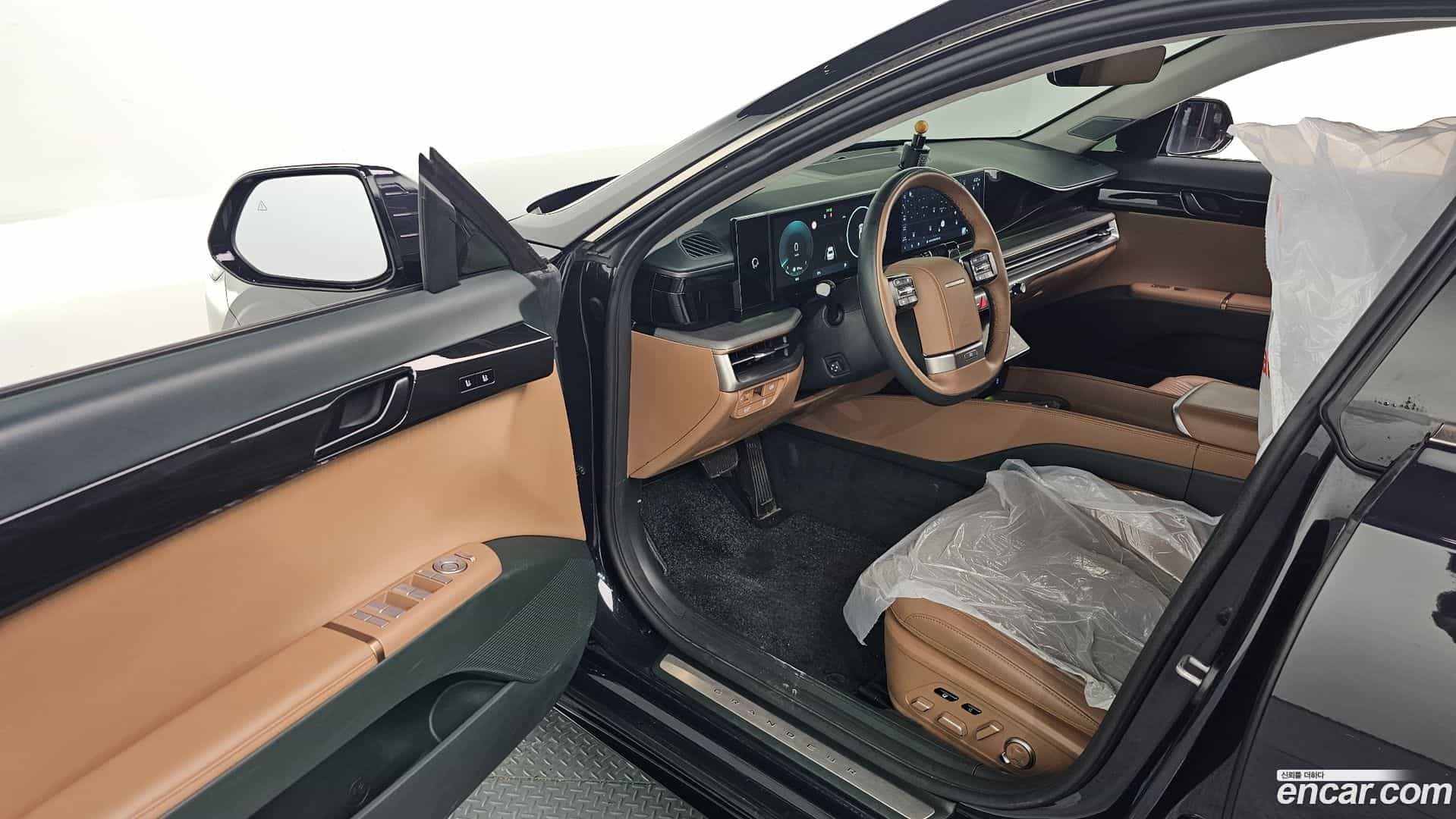 Grandeur Hyundai 2023.7-OPTION-015