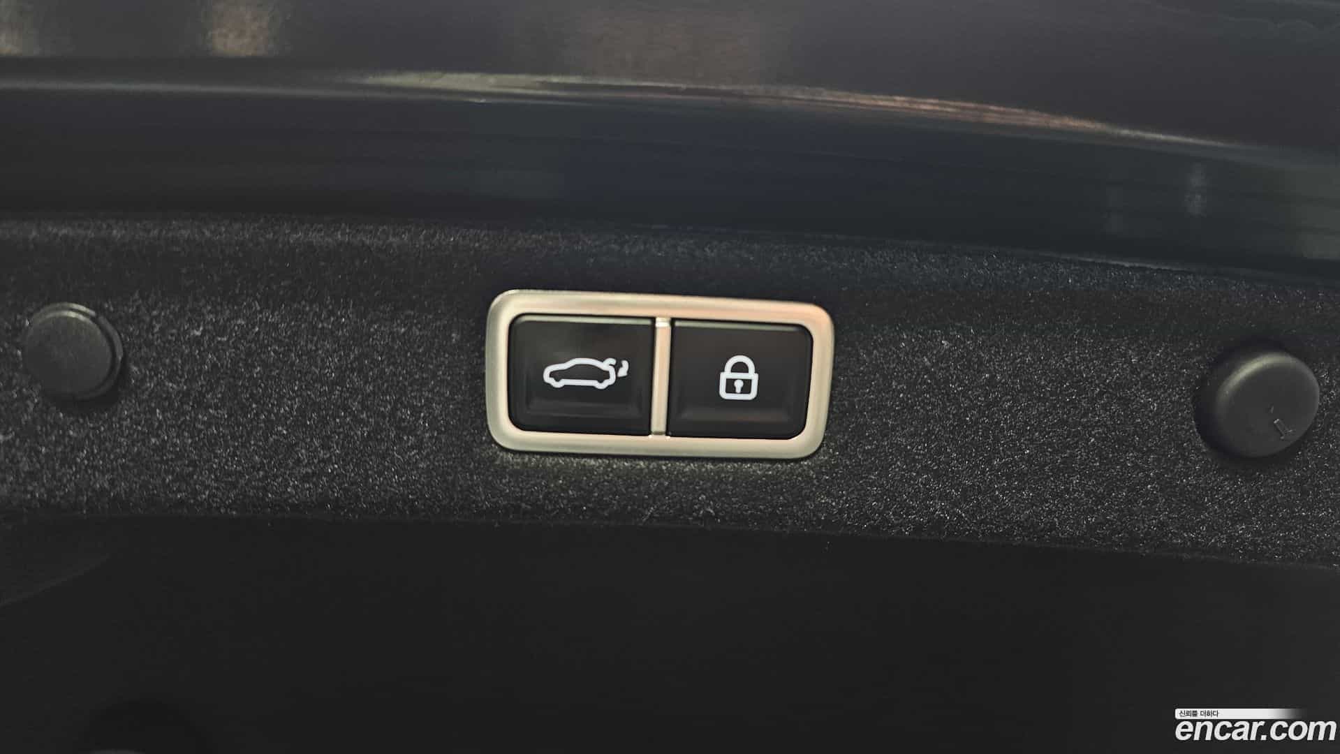 Grandeur Hyundai 2023.7-OPTION-024