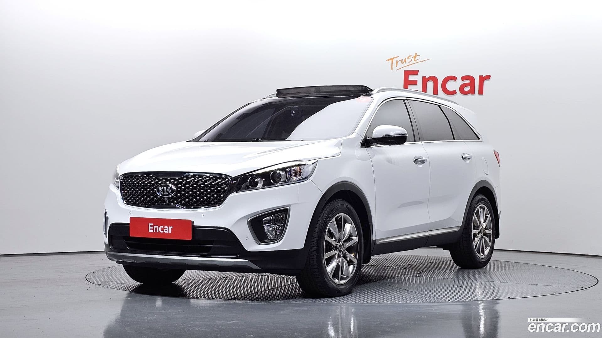 Main__Slider__Photo:Sorento Kia 2014.9-0