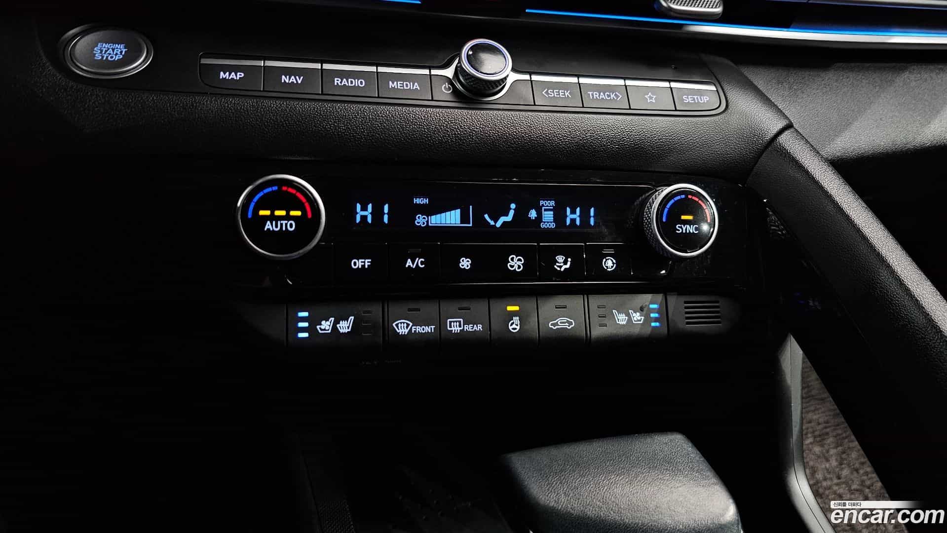 AVANTE Hyundai 2021.11-OPTION-020