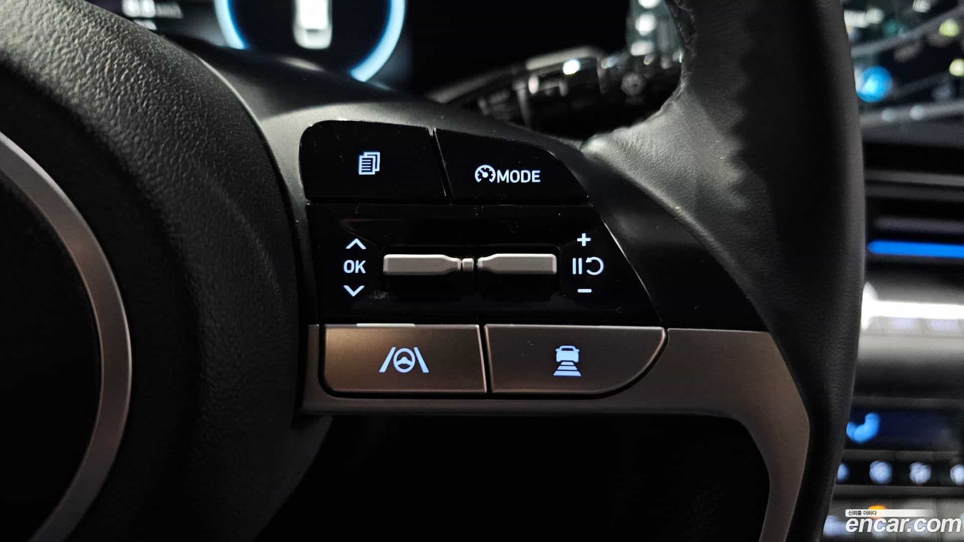 AVANTE Hyundai 2021.11-OPTION-021
