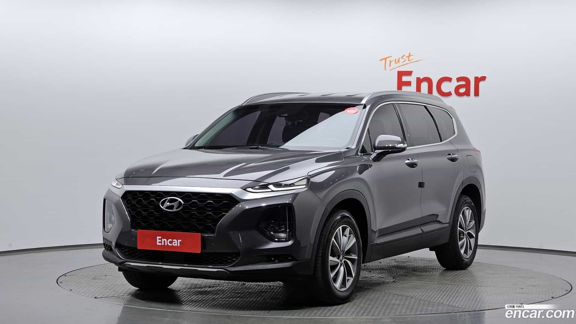 Santafe Hyundai 2018.8-OUTER-001