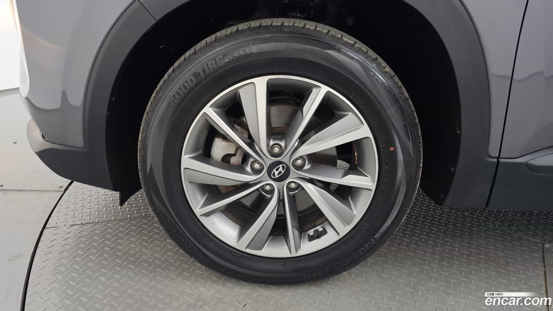 Santafe Hyundai 2018.8-OUTER-005
