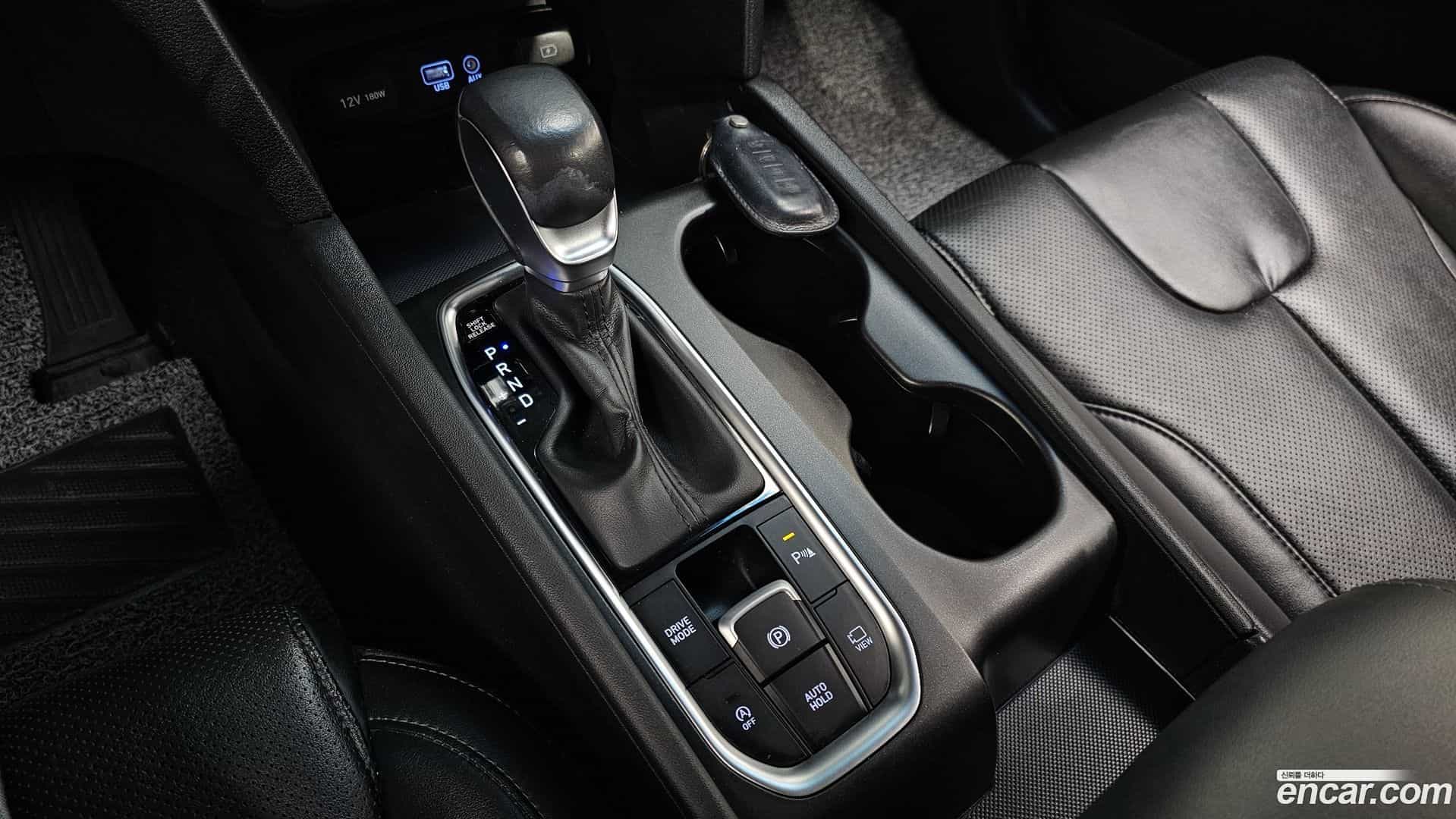 Santafe Hyundai 2018.8-INNER-009