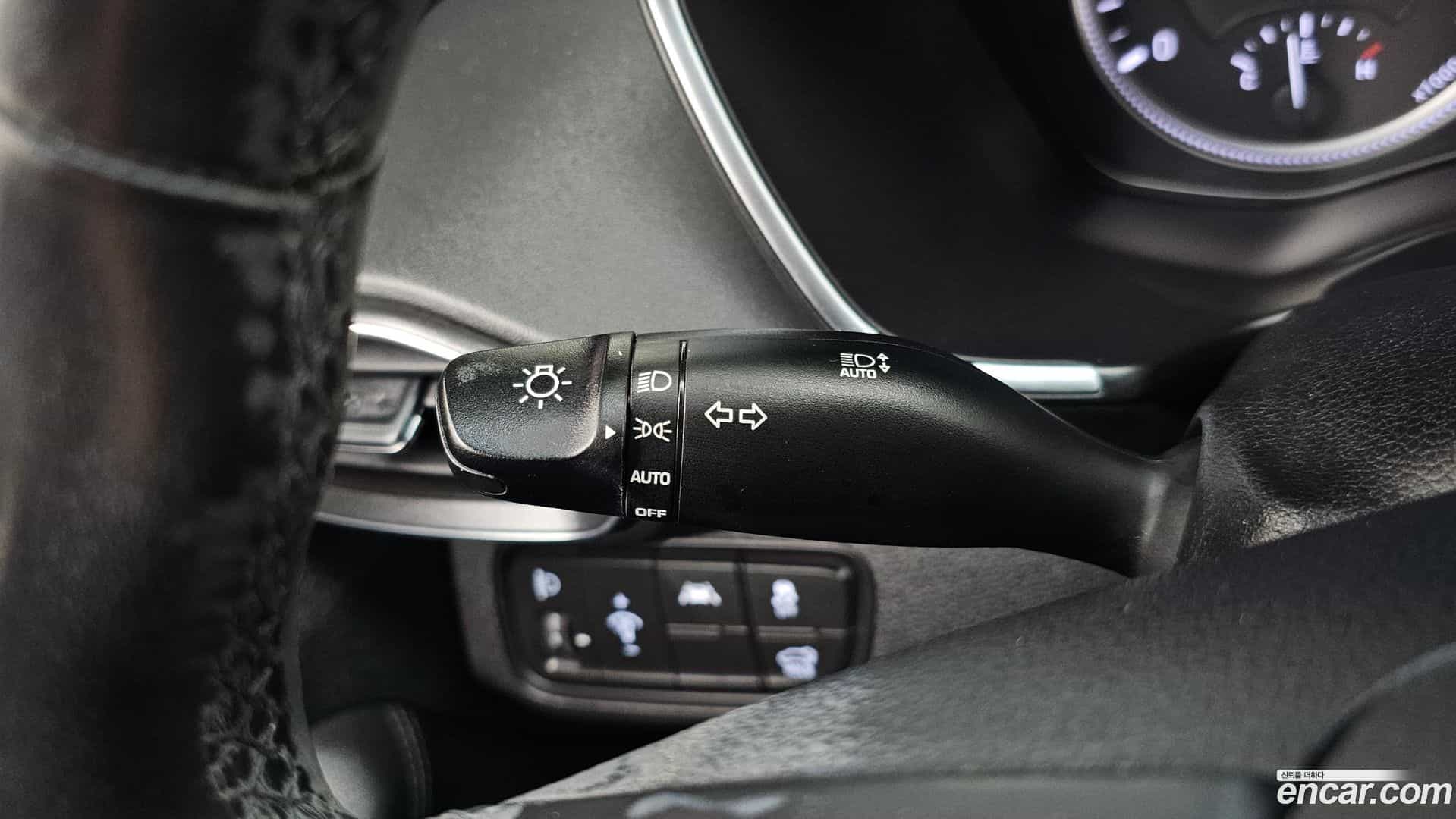 Santafe Hyundai 2018.8-OPTION-022