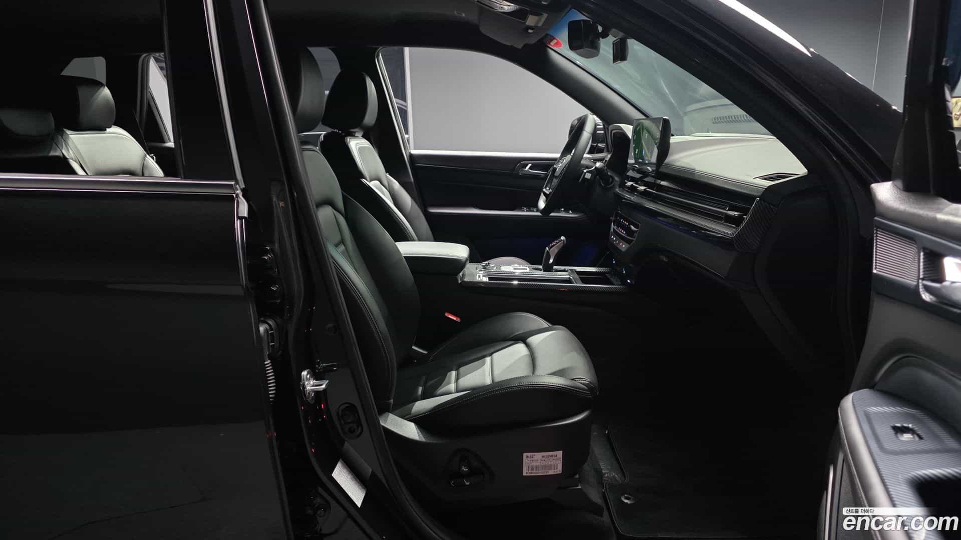 Rexton KG Mobility 2025.3-INNER-010