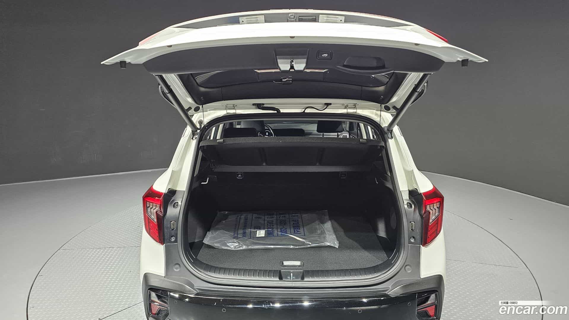 Seltos Kia 2023.3-OPTION-024