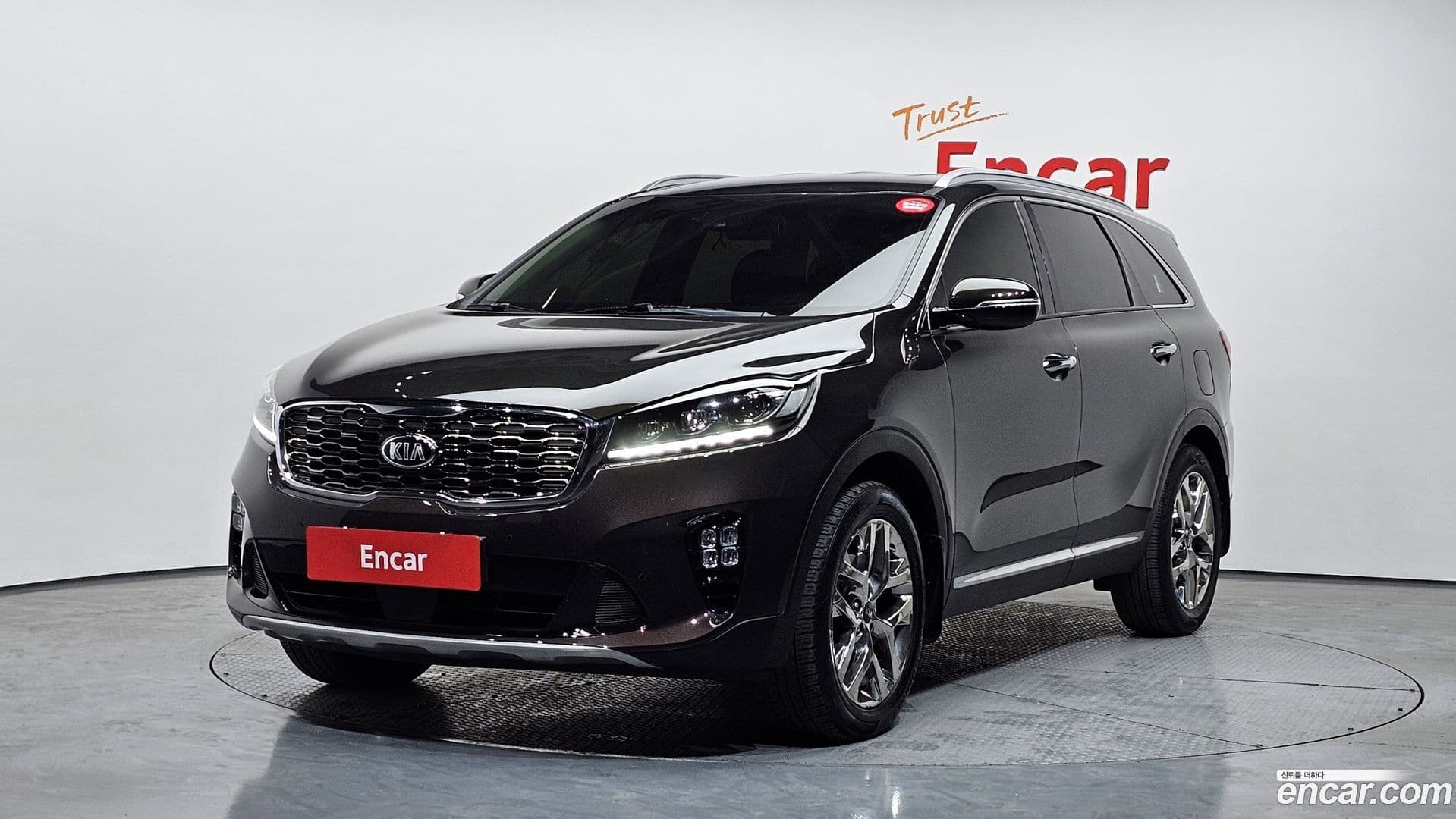 Main__Slider__Photo:Sorento Kia 2019.10-0