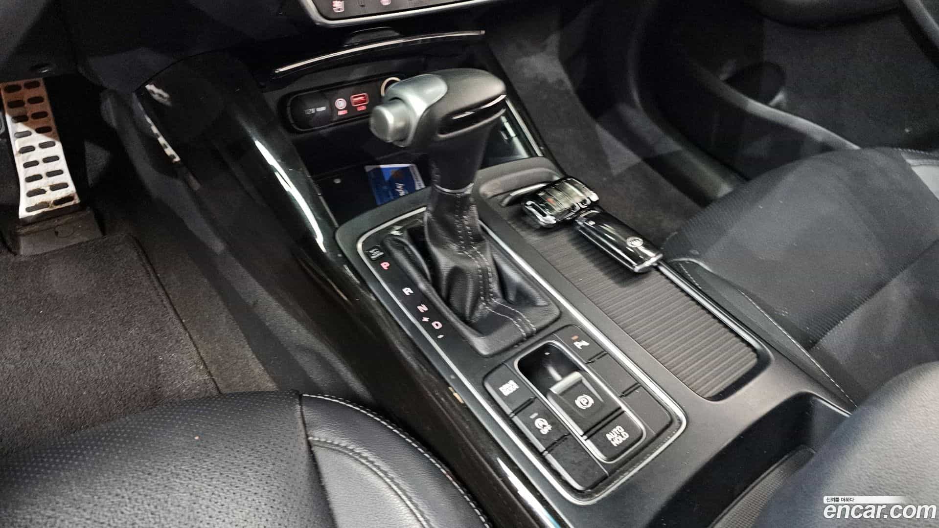 Sorento Kia 2019.10-INNER-009