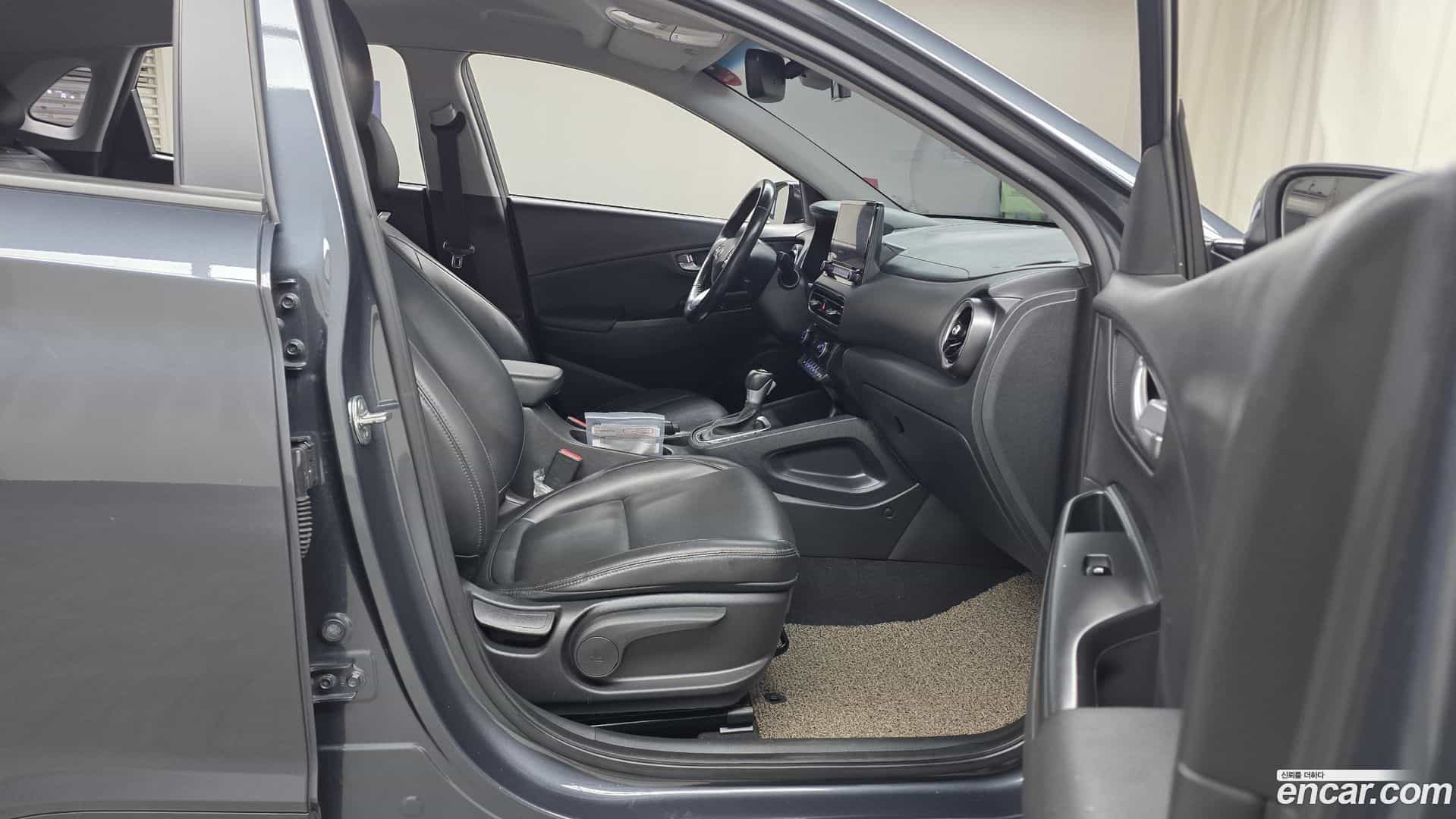 Kona Hyundai 2021.1-OPTION-015