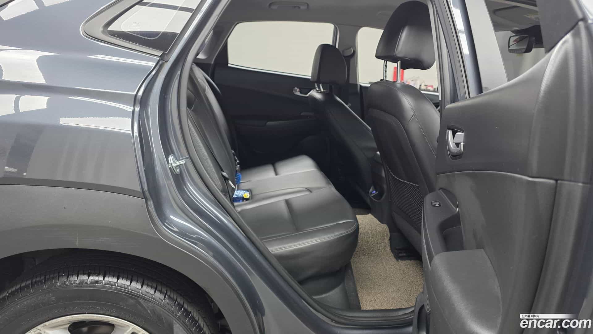 Kona Hyundai 2021.1-OPTION-016